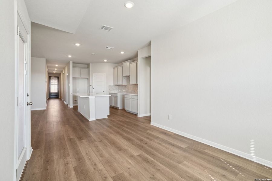 Spacious, unfurnished interior of a new home in Kallison Ranch, San Antonio (Image 25).