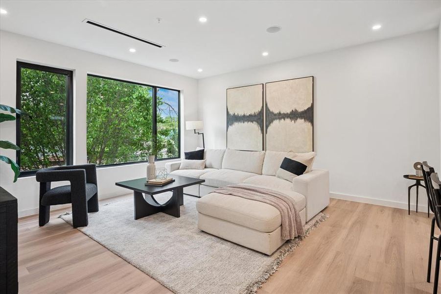 Furnished interior view inside a new home in , Dallas (Image 11).