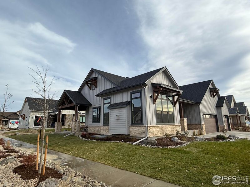 Image 39 of a home in .