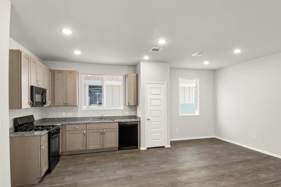 Furnished interior view inside a new home in Harvest Ridge, Elgin (Image 14).