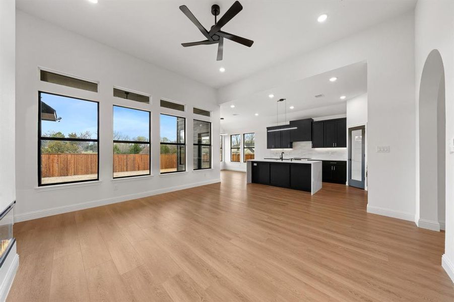Spacious, unfurnished interior of a new home in , Glenn Heights (Image 30).