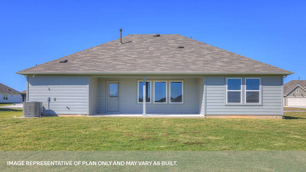 Representative exterior details of a home built from the The Coleman by D.R. Horton in Sonoma Oaks, Fredericksburg (Image 3).