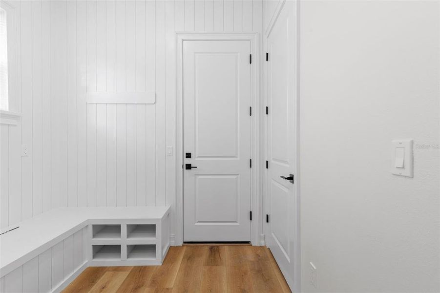 Spacious, unfurnished interior of a new home in , St. Petersburg (Image 34).