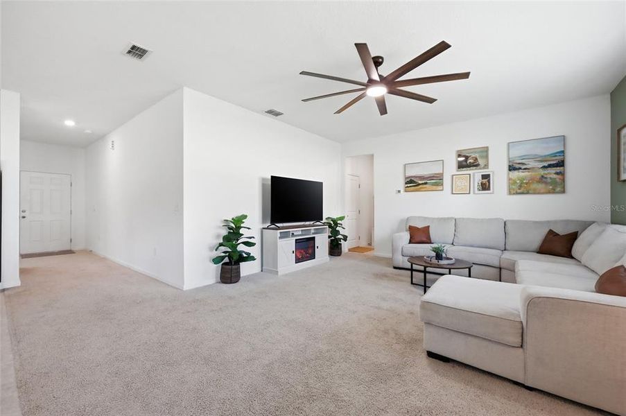 Furnished interior view inside a new home in , Clermont (Image 7). Furnished interior view inside a new home in , Clermont (Image 7).