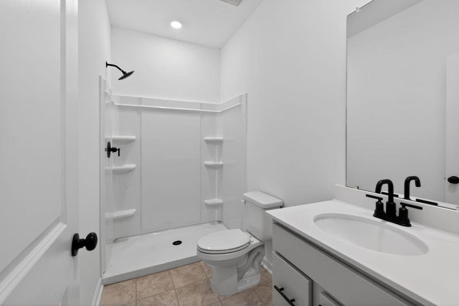 Furnished interior view inside a new home in Rosewood Farm, Lawrenceville (Image 13).
