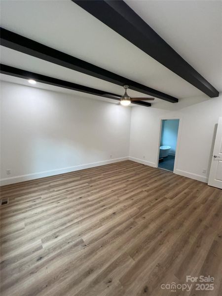 Spacious, unfurnished interior of a new home in , Hickory (Image 27).