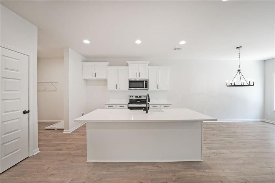 Furnished interior view inside a new home in , Dahlonega (Image 4).
