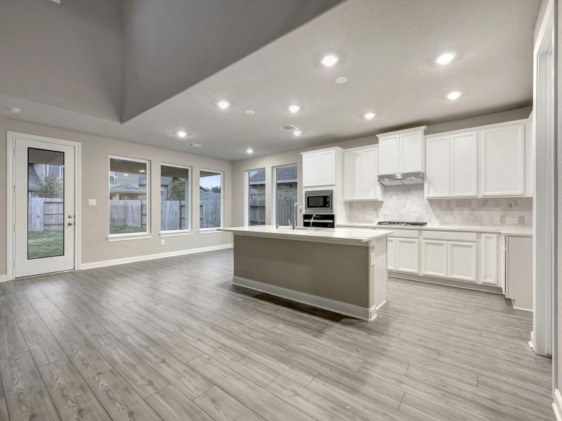 Photo is not of the actual home, but is an inspirational photo of builder’s model home and may depict options, furnishings, and/or decorator features that are not included Photo is not of the actual home, but is an inspirational photo of builder’s model home and may depict options, furnishings, and/or decorator features that are not included