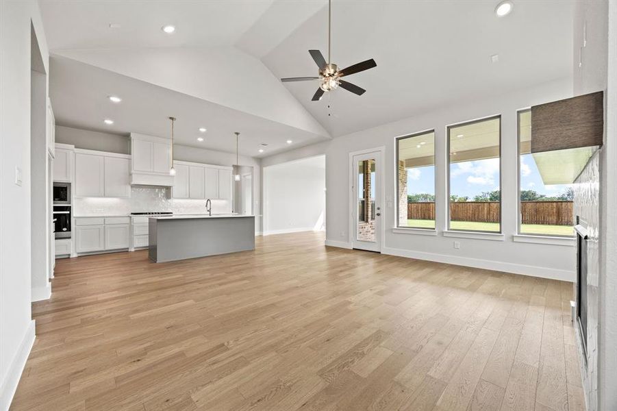 Spacious, unfurnished interior of a new home in Chatham Reserve, Krugerville (Image 15).