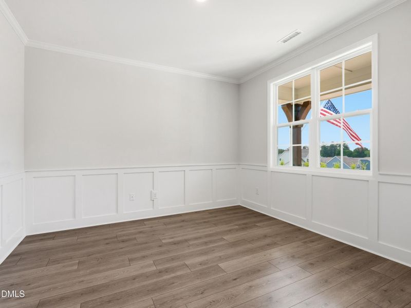 Spacious, unfurnished interior of a new home in The View, Durham (Image 18).