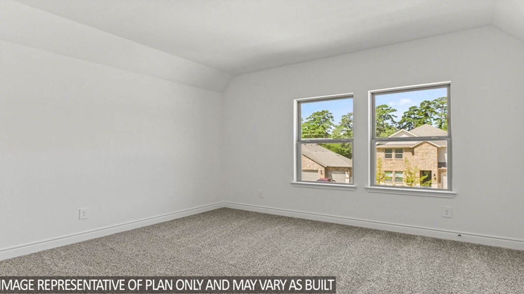 Representative unfurnished interior of a home built from the 2803 by D.R. Horton in River Ranch Estates, Dayton (Image 20).