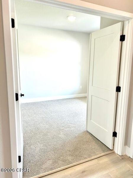 Spacious, unfurnished interior of a new home in Parkbrook, Panama City (Image 11).
