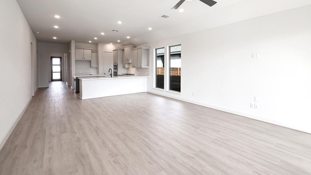 Spacious, unfurnished interior of a new home in Juniper Springs, Lockhart (Image 20).