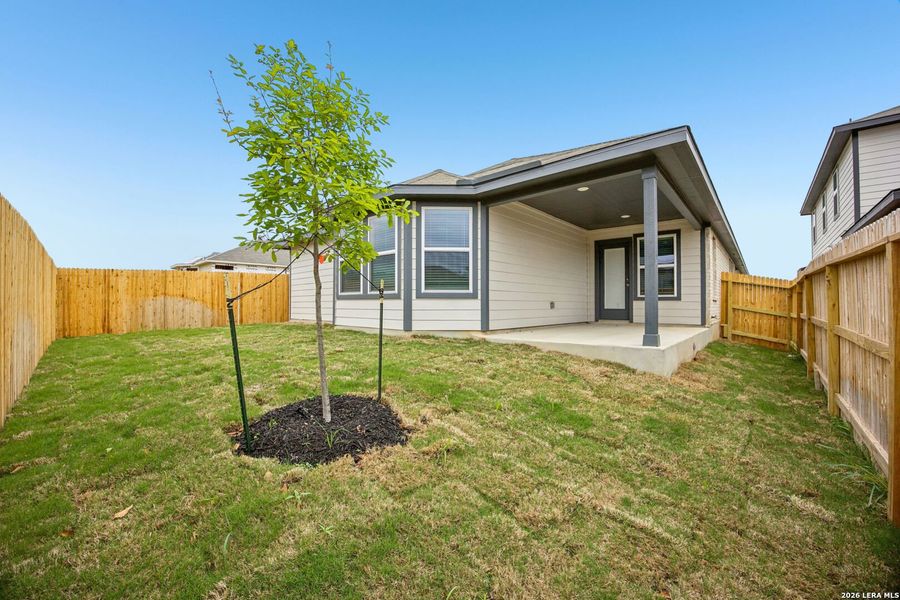 Exterior details and patio area of a home in Sagebrooke - Premier Series, San Antonio (Image 3).