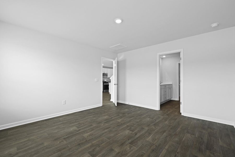 Spacious, unfurnished interior of a new home in , Summerville (Image 35). Spacious, unfurnished interior of a new home in , Summerville (Image 35).