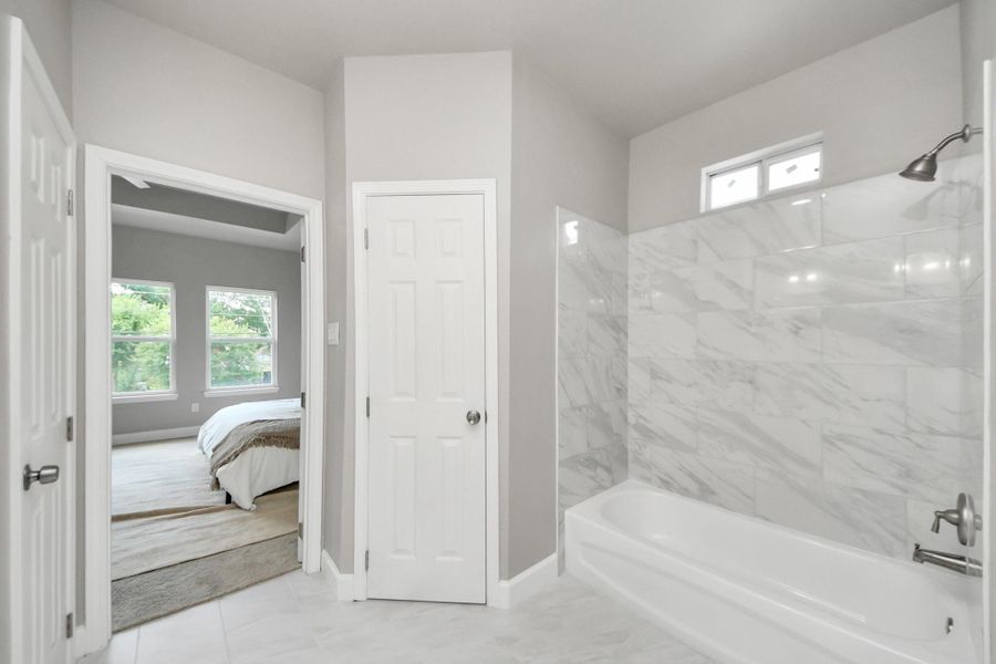 Furnished interior view inside a new home in , Houston (Image 10).