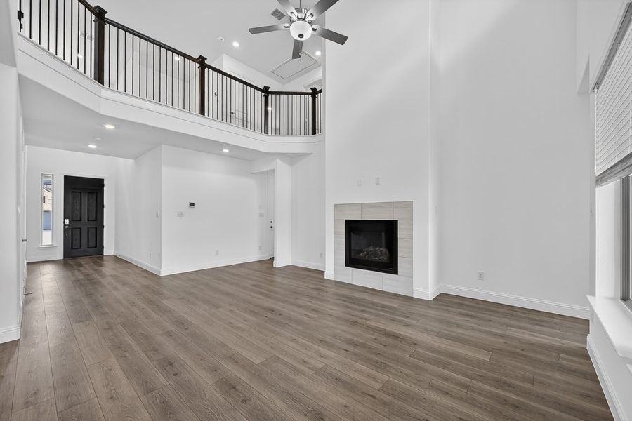 Spacious, unfurnished interior of a new home in The Ridge at Northlake, Northlake (Image 12).
