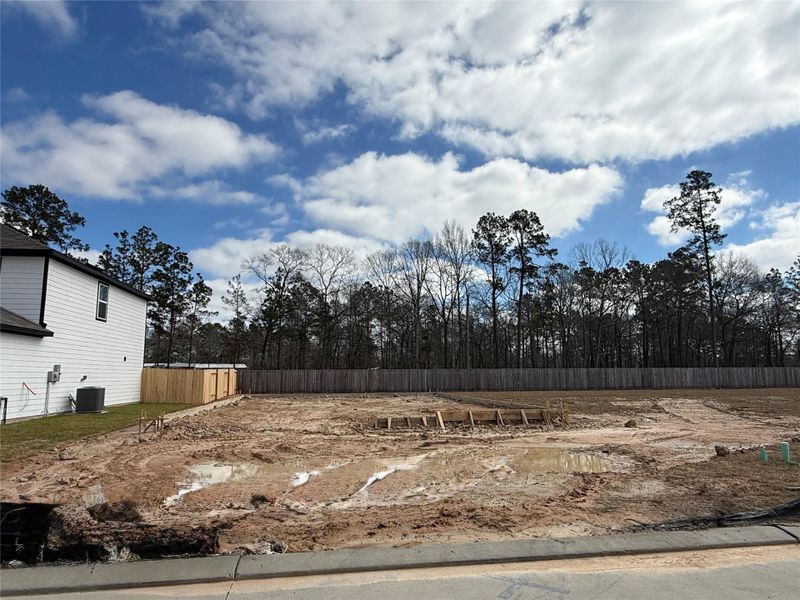 Site preparation for new homesites in Crockett Meadows, Conroe (Image 21).