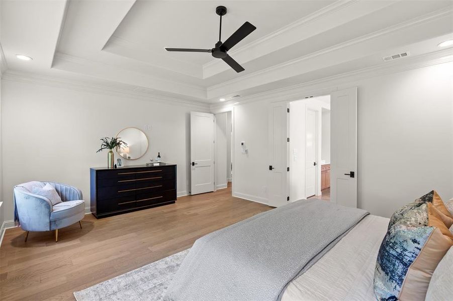 Furnished interior view inside a new home in , Weatherford (Image 36).