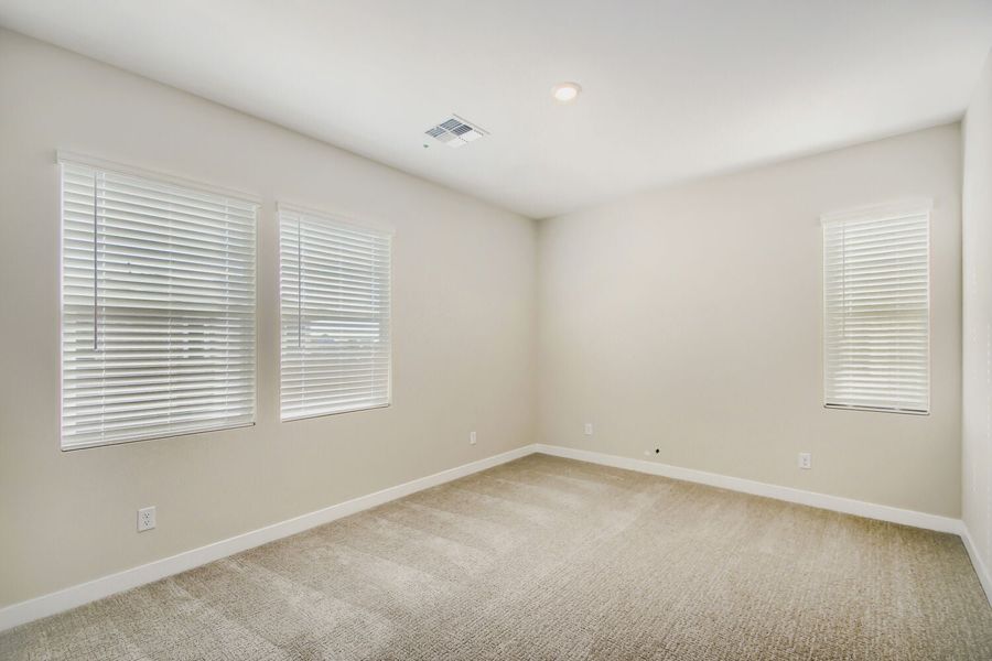 1838 E Kramer St, Mesa, AZ.  - Slide 24