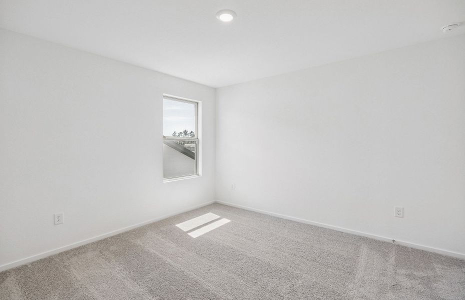 Spacious, unfurnished interior of a new home in Mavera, Conroe (Image 18). Spacious, unfurnished interior of a new home in Mavera, Conroe (Image 18).