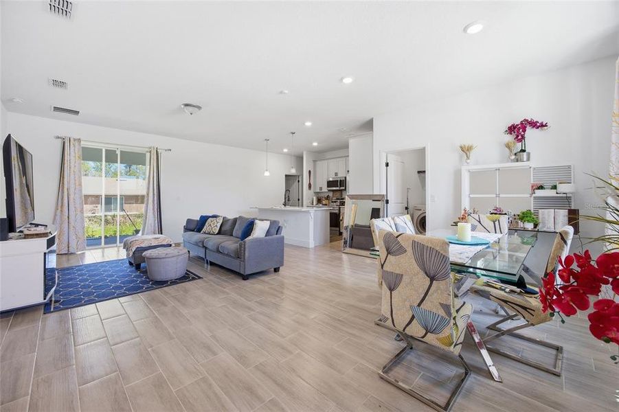 Furnished interior view inside a new home in , Ocala (Image 6).