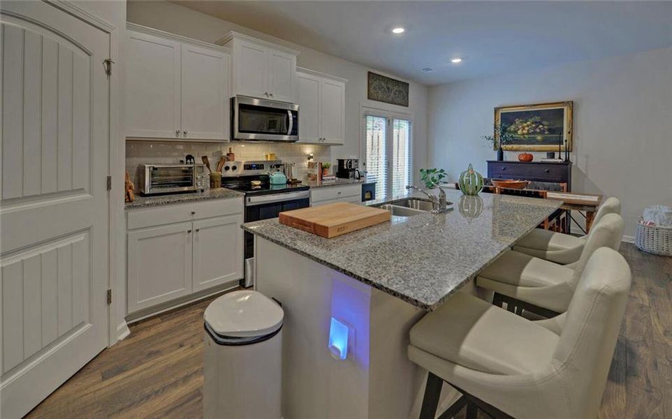 Furnished interior view inside a new home in , Dahlonega (Image 13).