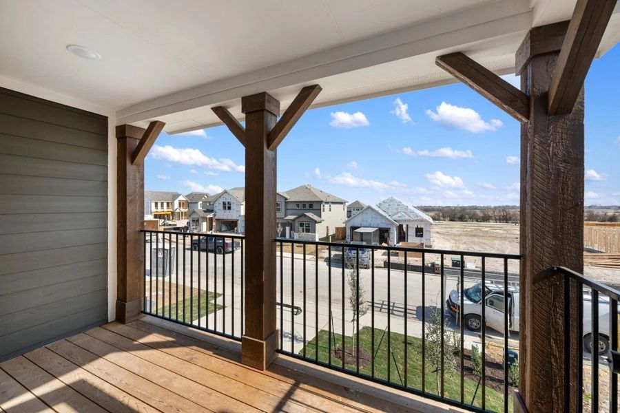 Exterior details and patio area of a home in Patterson Ranch, Georgetown (Image 4).