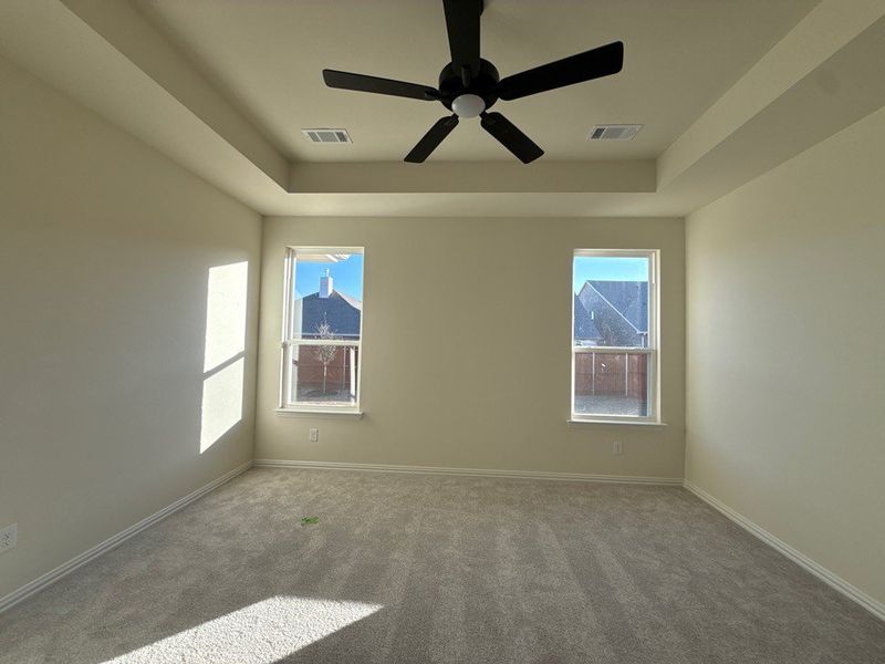 Spacious, unfurnished interior of a new home in Morningstar, Aledo (Image 8).