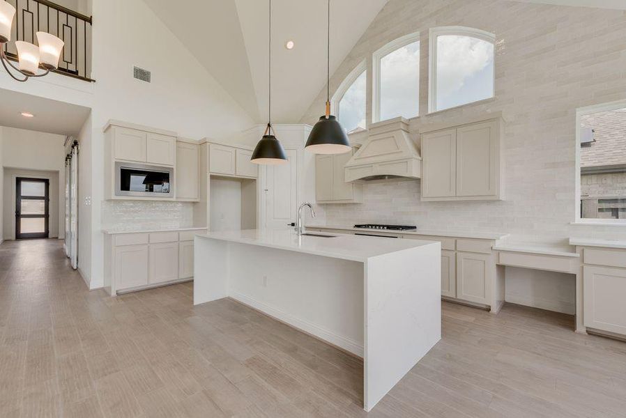 Furnished interior view inside a new home in Prairie Ridge, Venus (Image 6).
