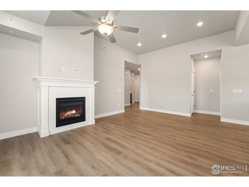 Spacious, unfurnished interior of a new home in Northfield - The Flats, Fort Collins (Image 16).