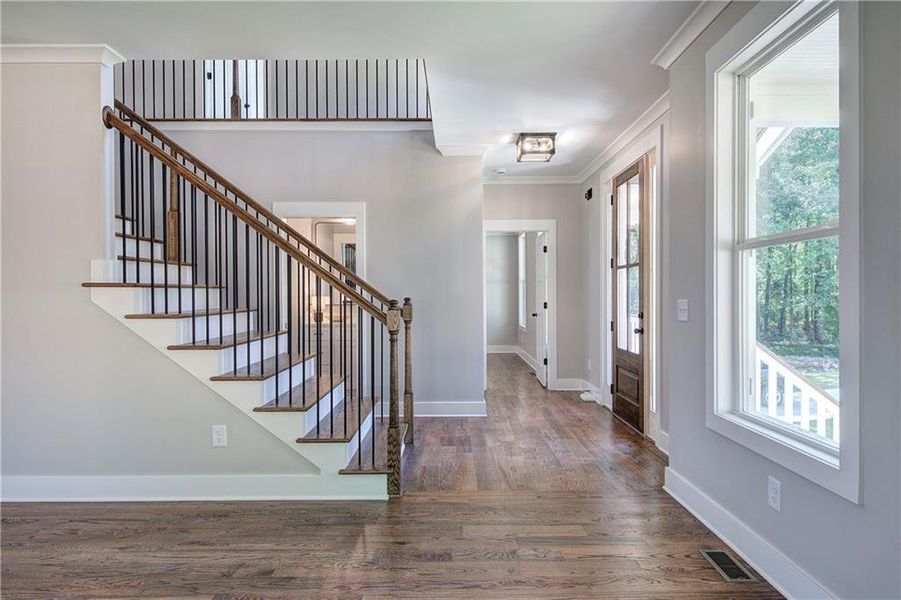 Spacious, unfurnished interior of a new home in , Euharlee (Image 19).