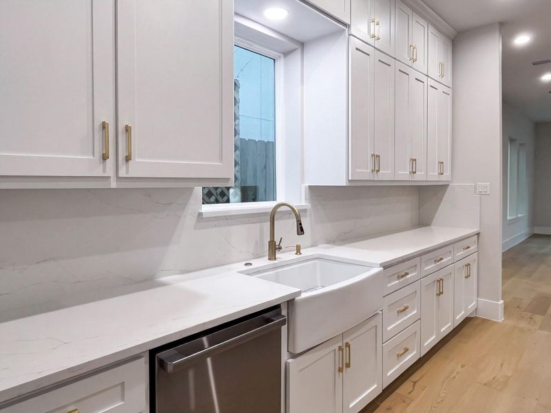 Furnished interior view inside a new home in , Houston (Image 8).