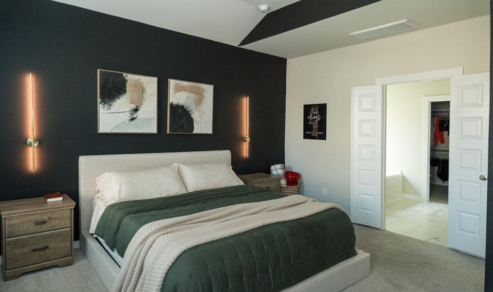 Furnished interior view inside a new home in , Conroe (Image 28). Furnished interior view inside a new home in , Conroe (Image 28).