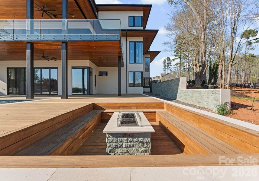 Image 46 of a home in .