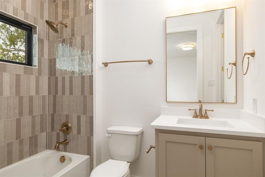 Furnished interior view inside a new home in Dove Station, Grapevine (Image 7).