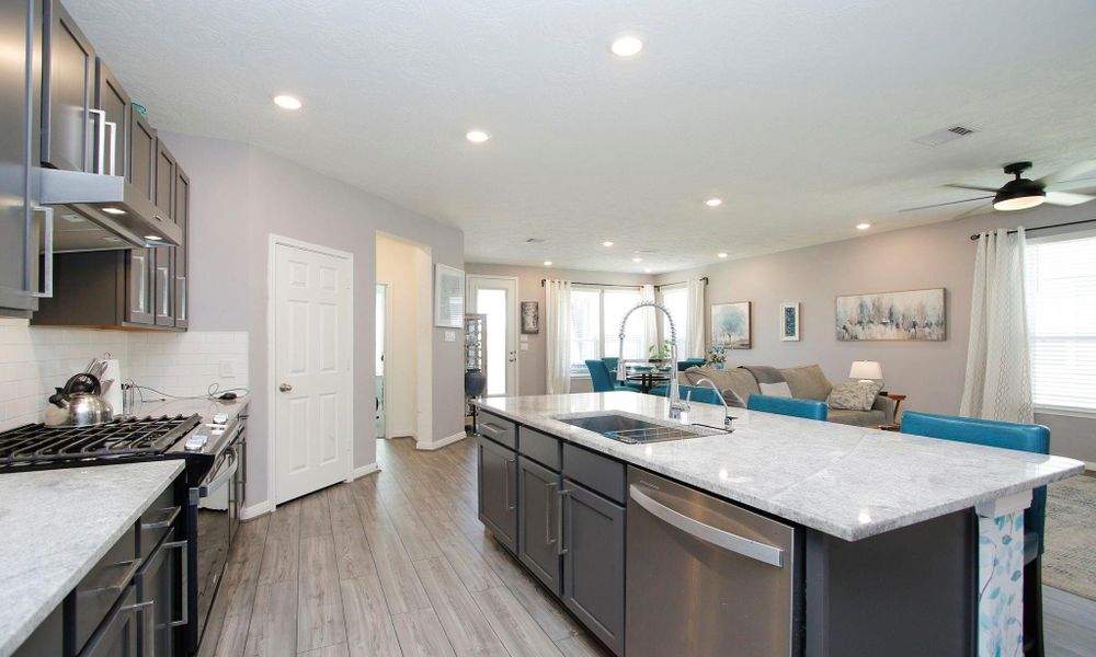 Furnished interior view inside a new home in , Magnolia (Image 6).