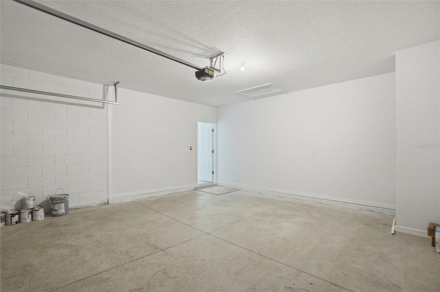 Spacious, unfurnished interior of a new home in Leyland Preserve - Premier Series, Brooksville (Image 44).