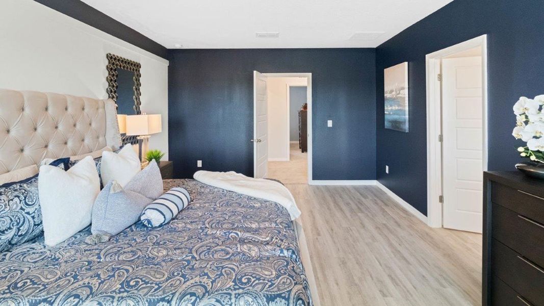 Furnished interior view inside a new home in Fox Branch, Lakeland (Image 27).