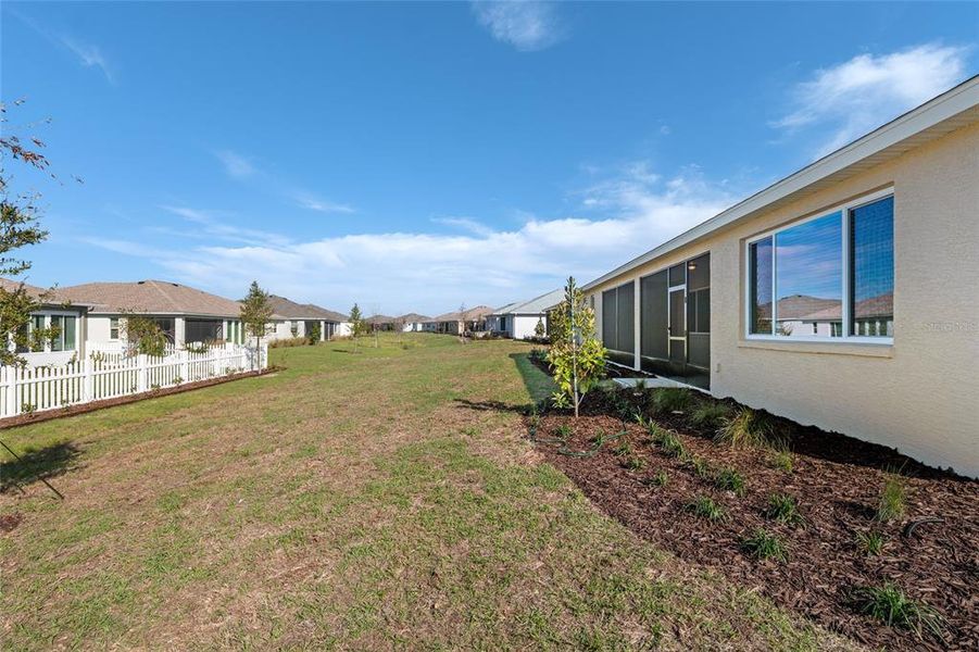 Exterior details and patio area of a home in , Ocala (Image 33).