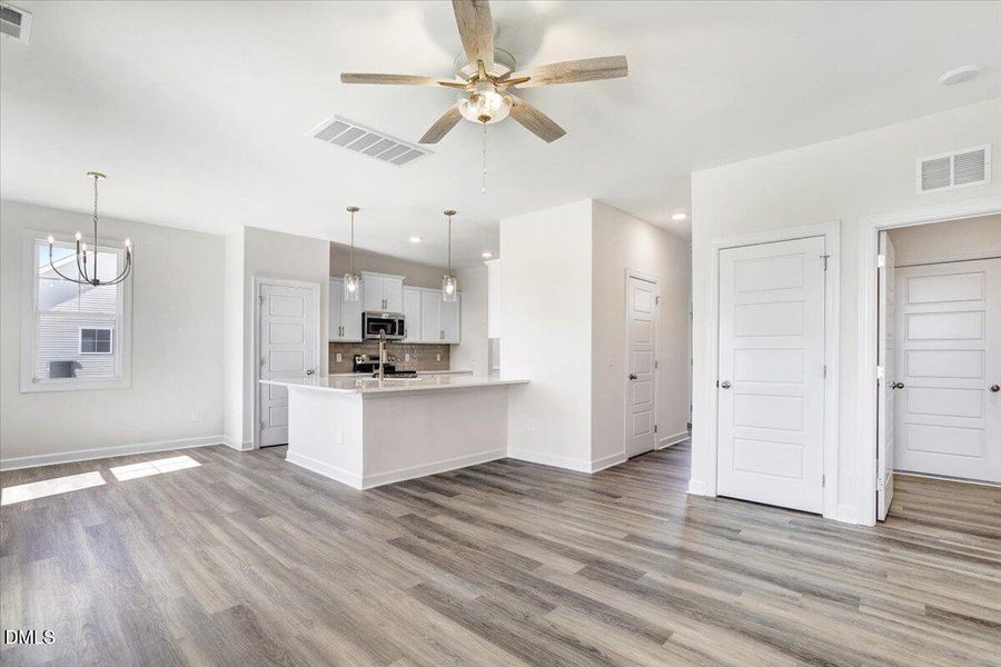 15-108 Hudson Vlg Dr-15