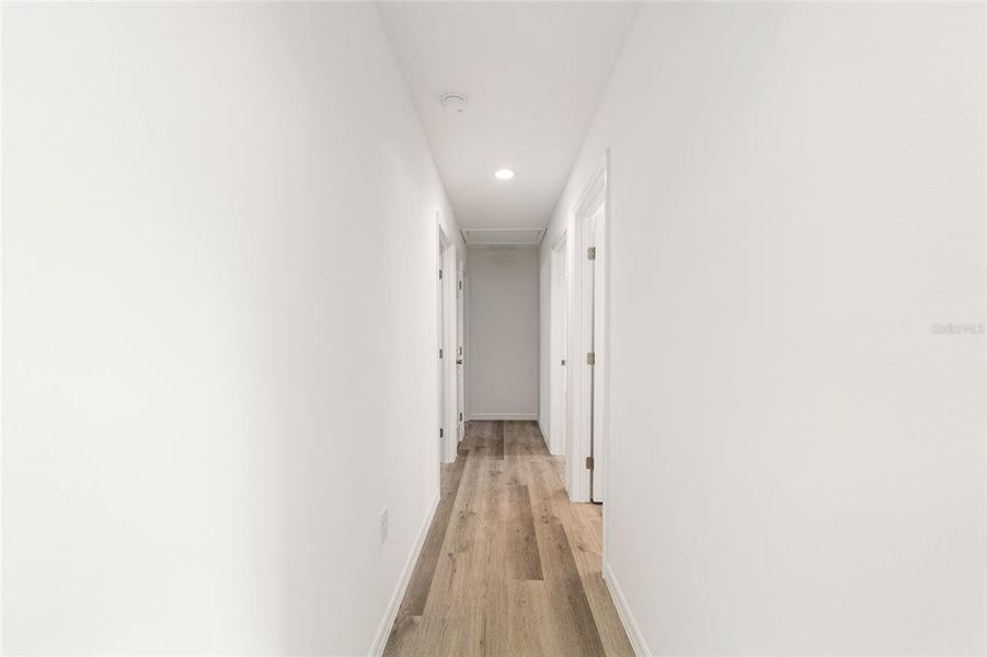 Spacious, unfurnished interior of a new home in , Silver Springs (Image 38).