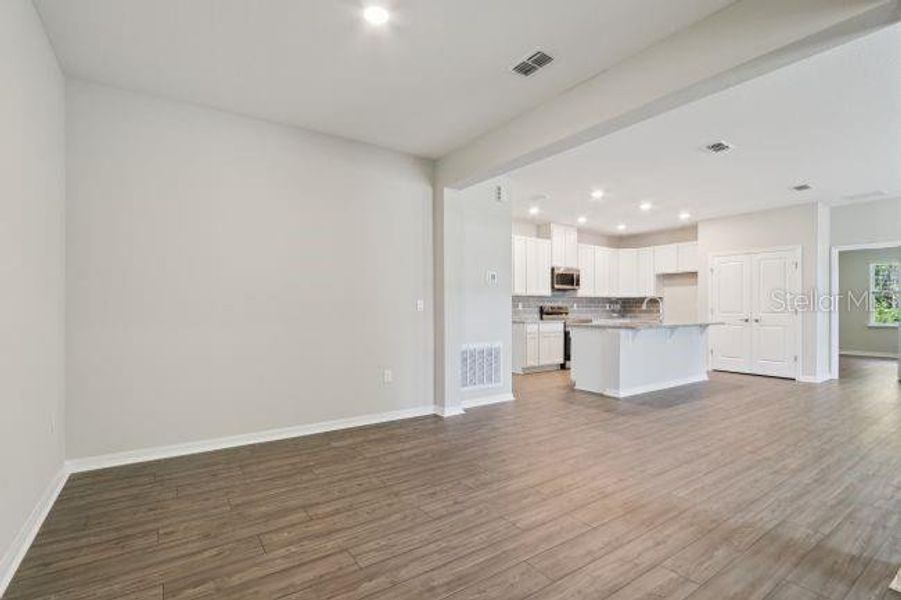 Spacious, unfurnished interior of a new home in Palm Coast, Palm Coast (Image 12).