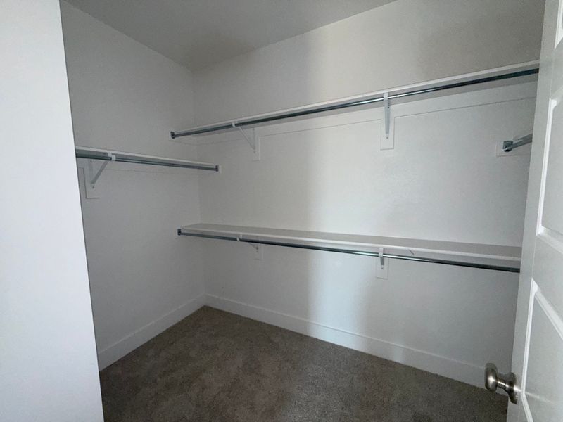 Spacious, unfurnished interior of a new home in Wildflower Ranch, Fort Worth (Image 14).