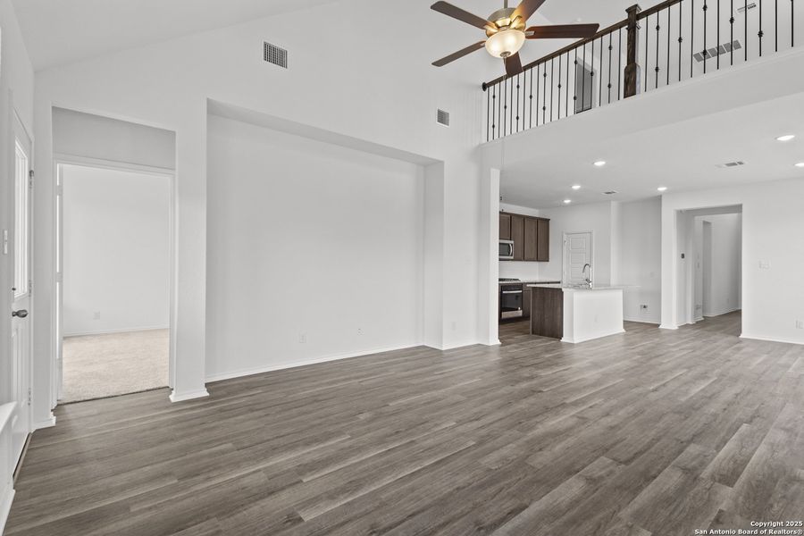 Spacious, unfurnished interior of a new home in Ladera, San Antonio (Image 26). Spacious, unfurnished interior of a new home in Ladera, San Antonio (Image 26).