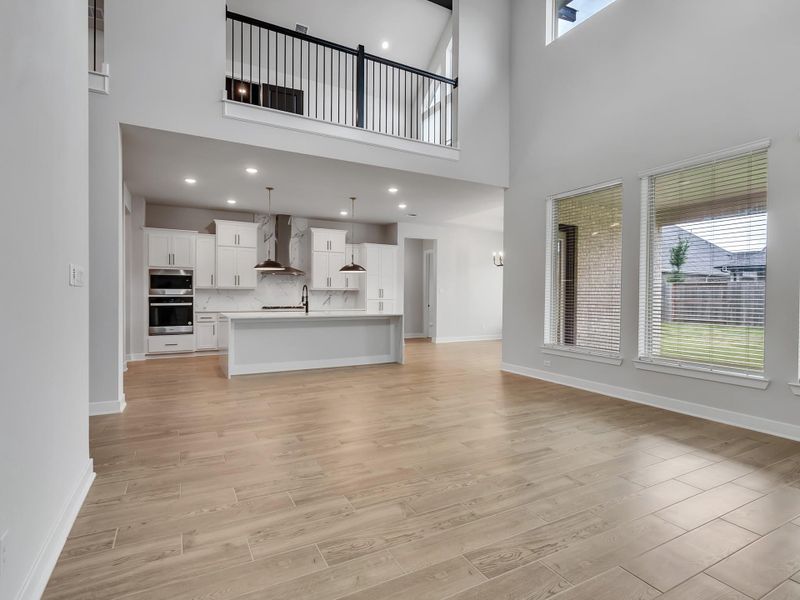 Spacious, unfurnished interior of a new home in Meridiana, Manvel (Image 35).