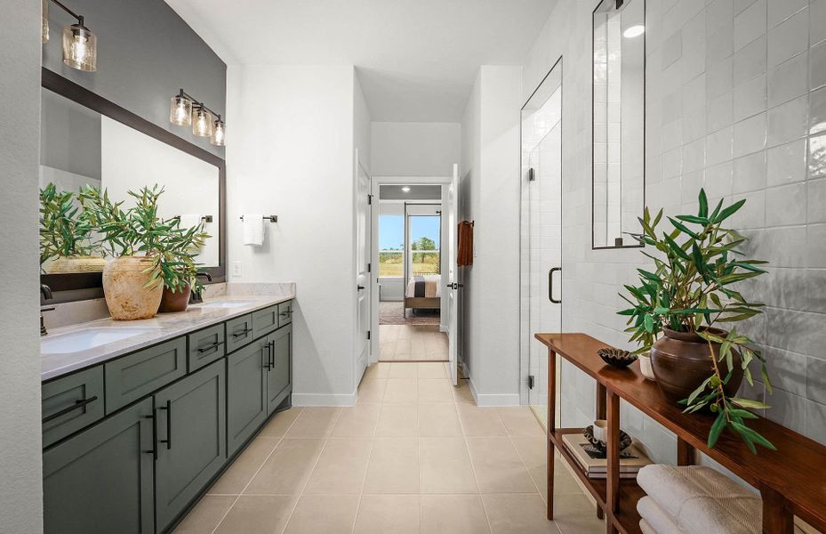 Representative furnished interior of a home built from the Prestige by Del Webb in Sun City Texas, Georgetown (Image 17).