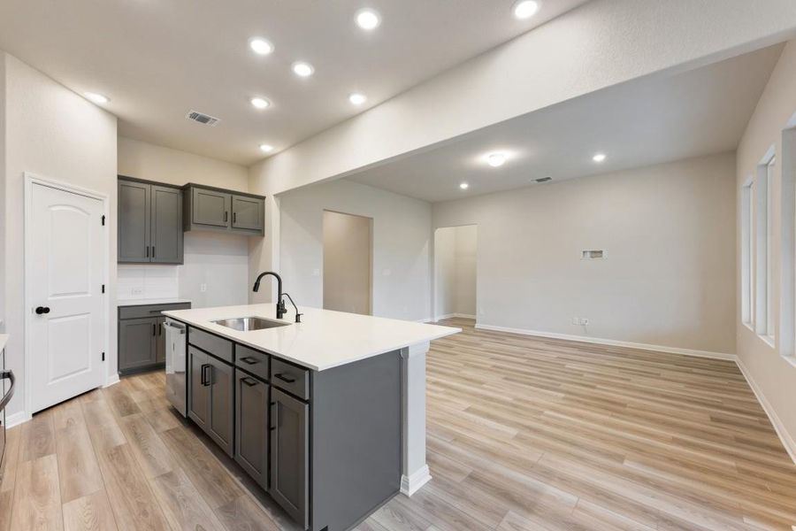 Representative images and renderings are for illustrative purposes. Actual structural options and design finishes of home may vary. Representative images and renderings are for illustrative purposes. Actual structural options and design finishes of home may vary.