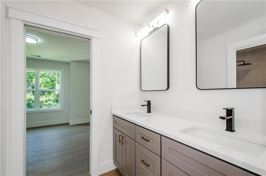 Furnished interior view inside a new home in , Gainesville (Image 10).