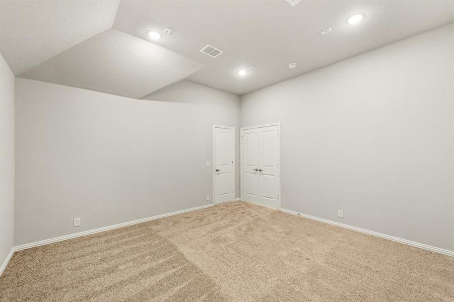 Spacious, unfurnished interior of a new home in Silo Mills Classic 70, Cleburne (Image 39).